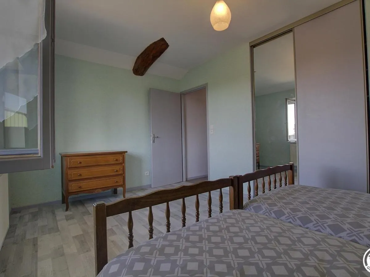 Holiday home Gite Sulignat, 5 Pieces, 6 Personnes - Fr-1-493-34